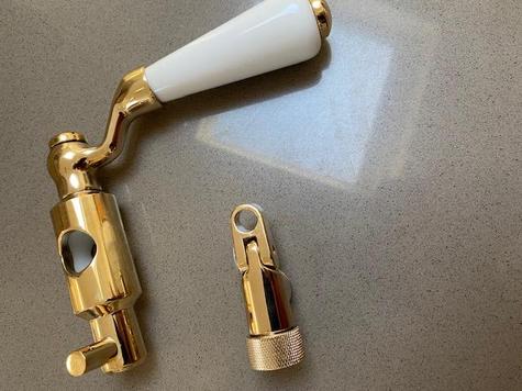 Barber Wilsons TT-TT28820 Hand spray holder for rail polished inca (gold) CLEARANCE