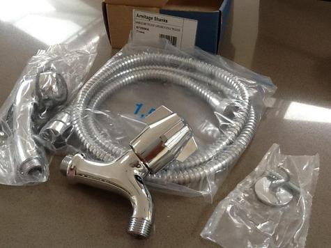 Ideal Standard ** 1 set  only  **   S7209AA NIMBUS inclined Bib Tap  with flex hose, trigger spray & hook
