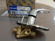  ** 6  available  ** 761LH COBRA CHIRON manual bath/shower mixer, loop handle, built in